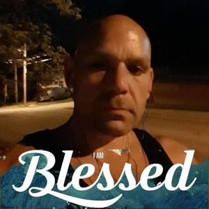 Meet your Posher, Chad